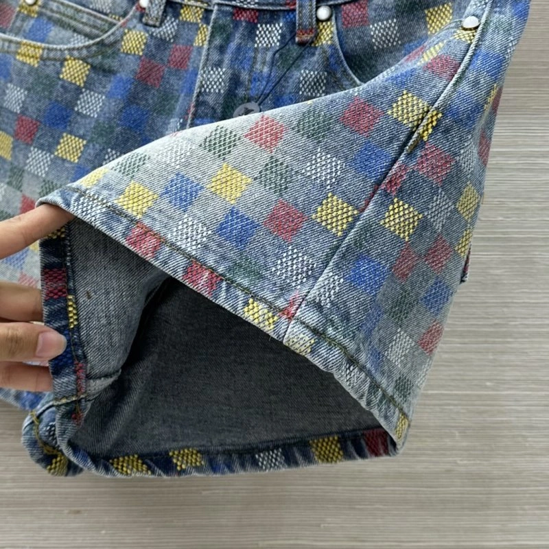 Sophisticated Louis Vuitton Short Pants 131025