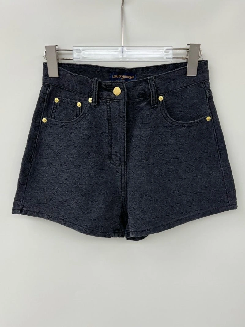 Louis Vuitton Short Pants Sporty 131038