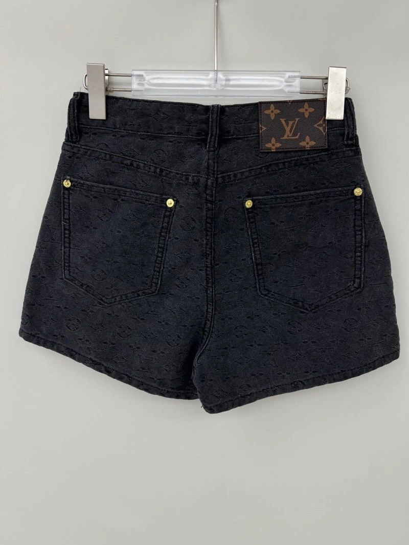 Louis Vuitton Short Pants Sporty 131038