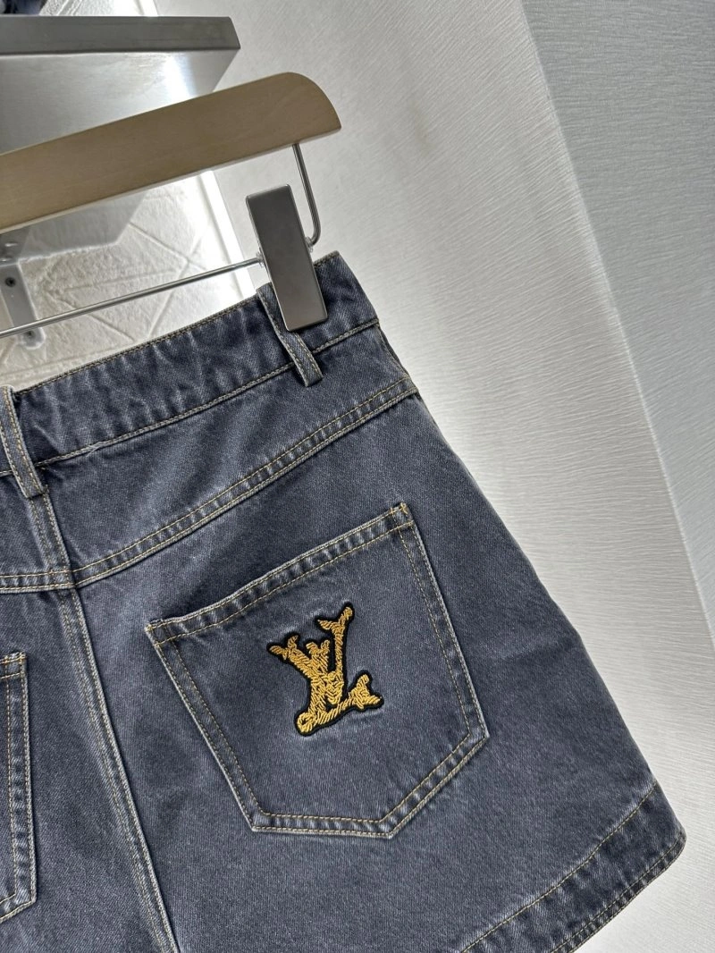 Louis Vuitton Short Pants GoAnywhere 131042