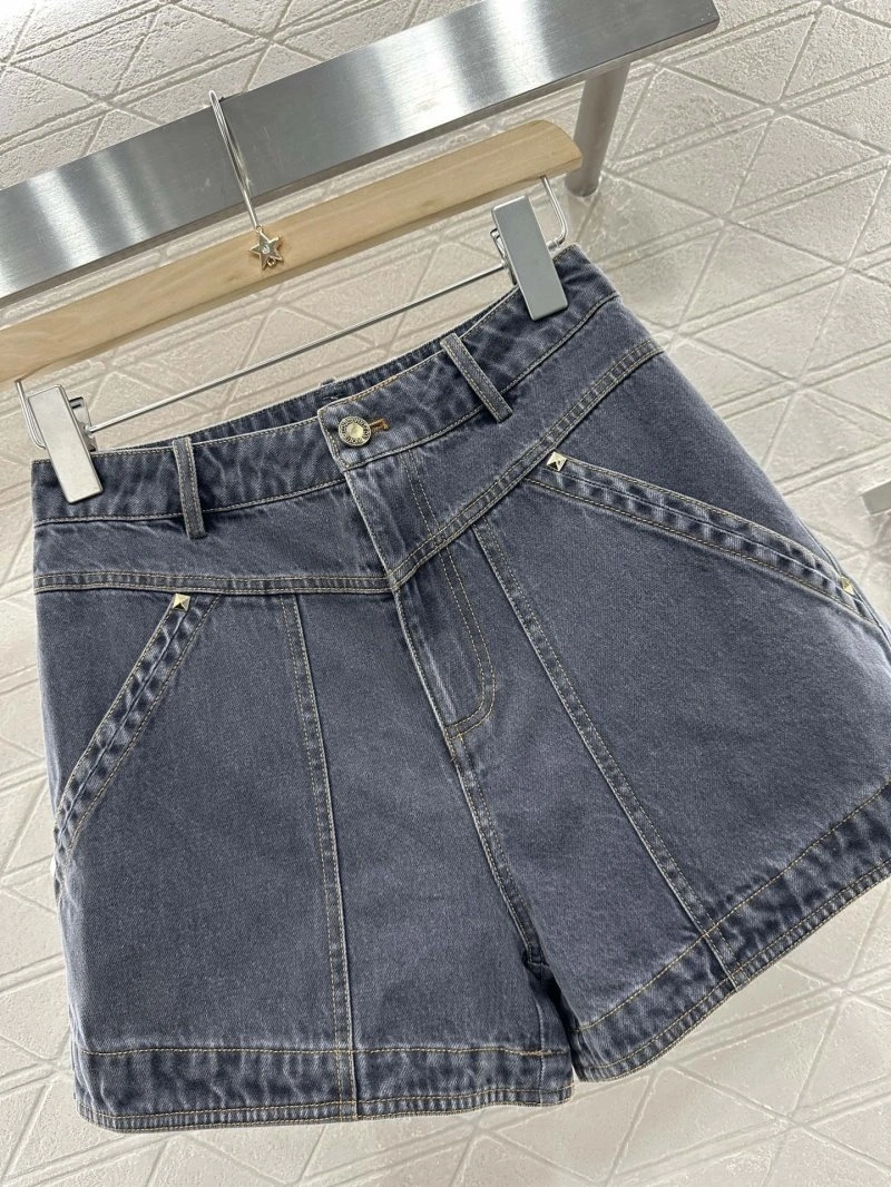Louis Vuitton Short Pants GoAnywhere 131042