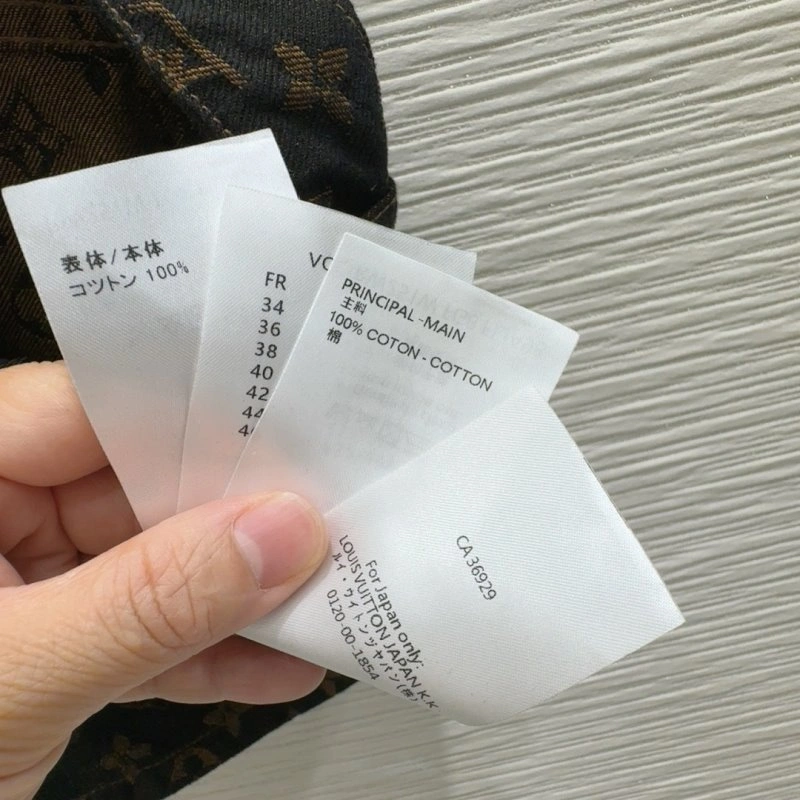Louis Vuitton Short Pants Flexible 131040