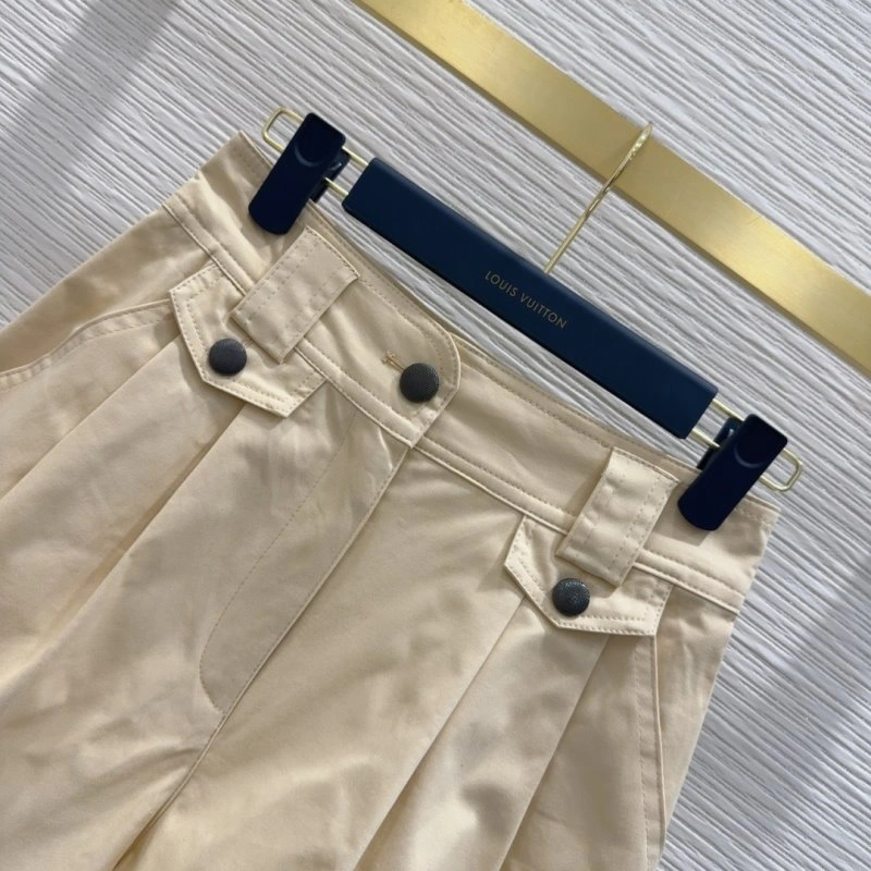 Louis Vuitton Short Pants Unisex 131702