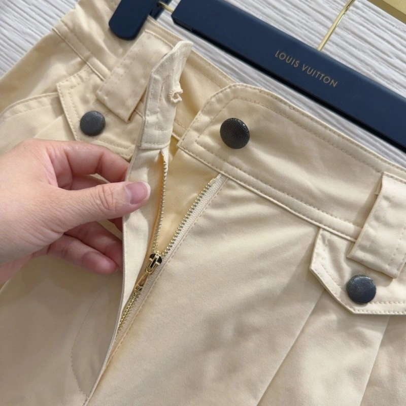 Louis Vuitton Short Pants Unisex 131702