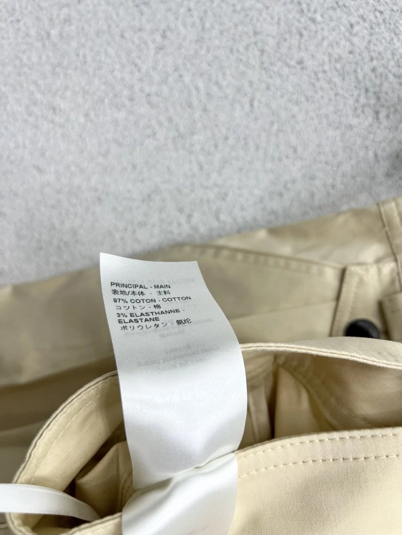 Stylish Louis Vuitton Short Pants 131691