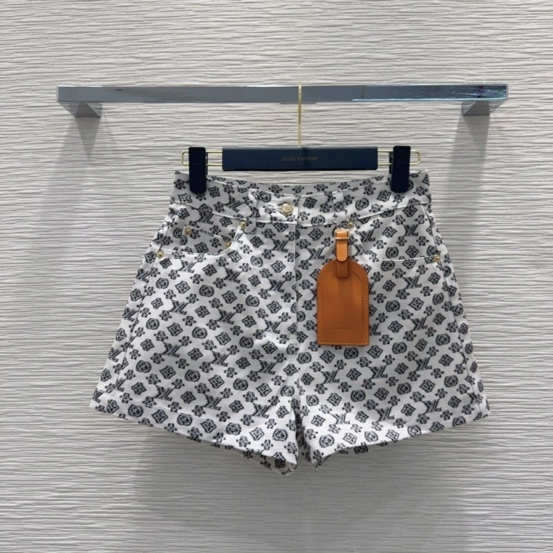 Trendy Louis Vuitton Short Pants 131708