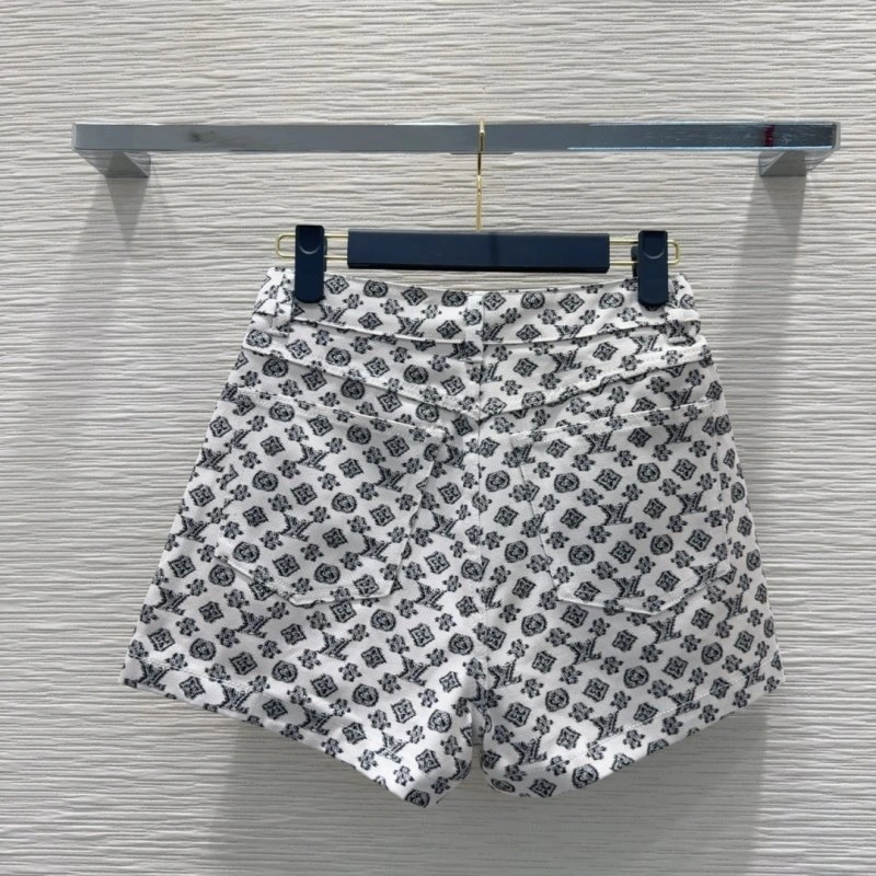 Trendy Louis Vuitton Short Pants 131708