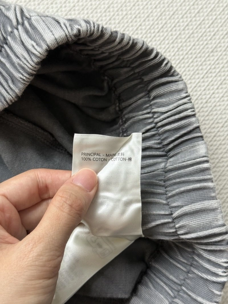 Upgraded Louis Vuitton Short Pants 131698