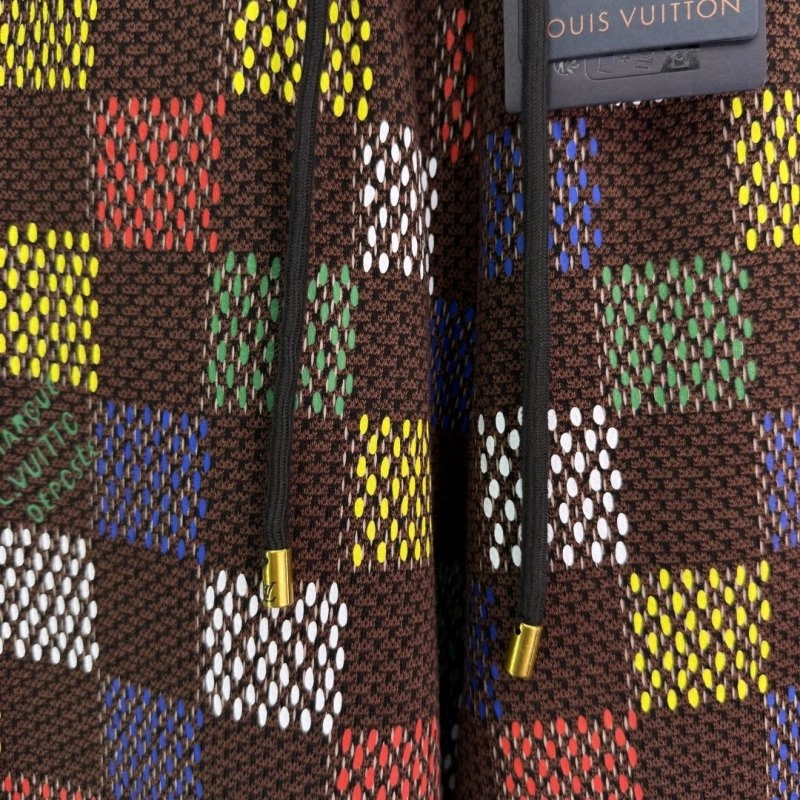 Contemporary Louis Vuitton Short Pants 131689