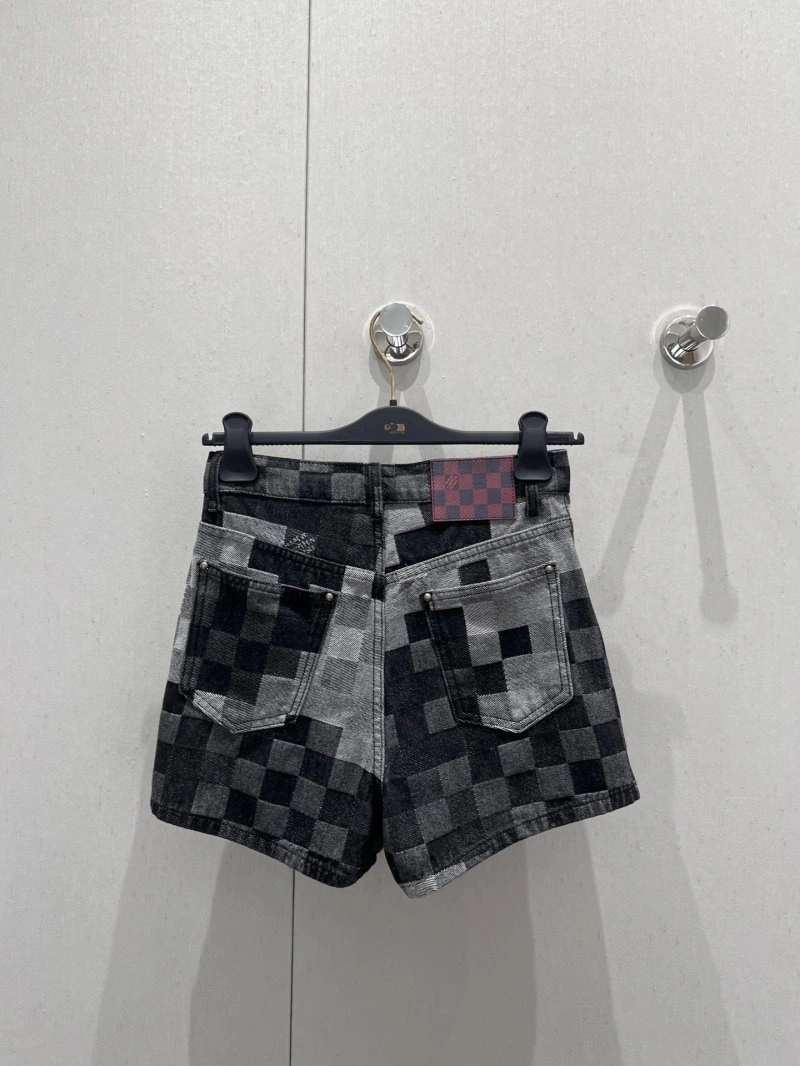 Louis Vuitton Short Pants ZipUp 130663