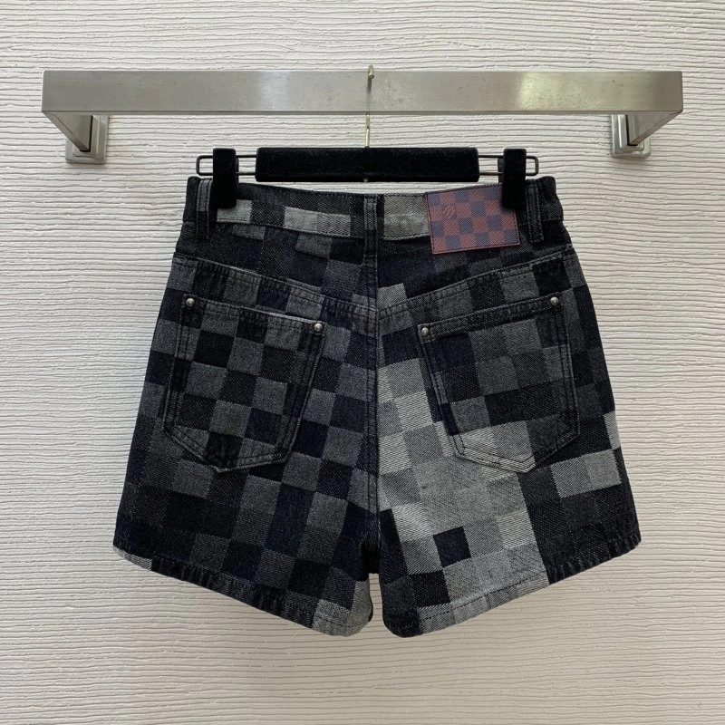 DailyWear Louis Vuitton Short Pants 130662