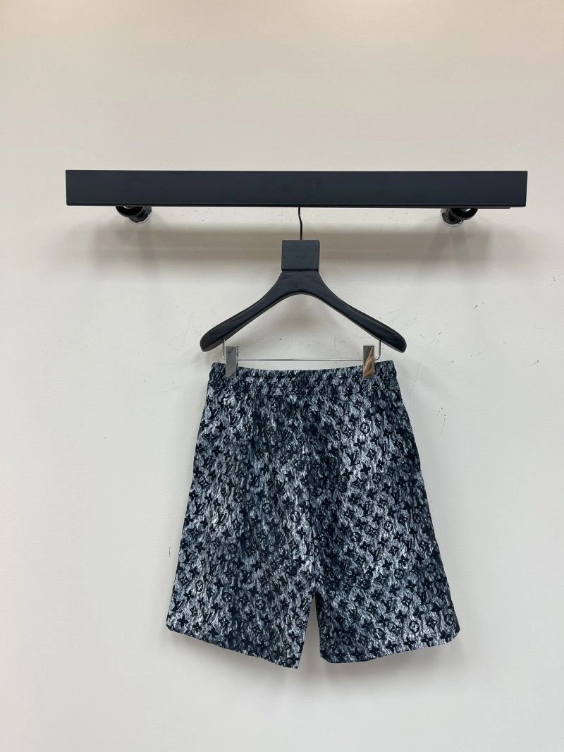Breathable Louis Vuitton Short Pants 130657