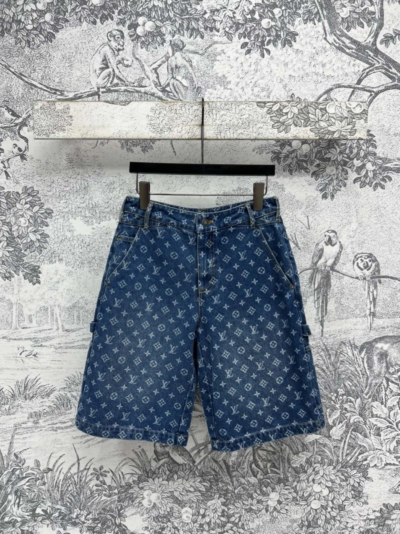 Louis Vuitton Short Pants Sleek 130648