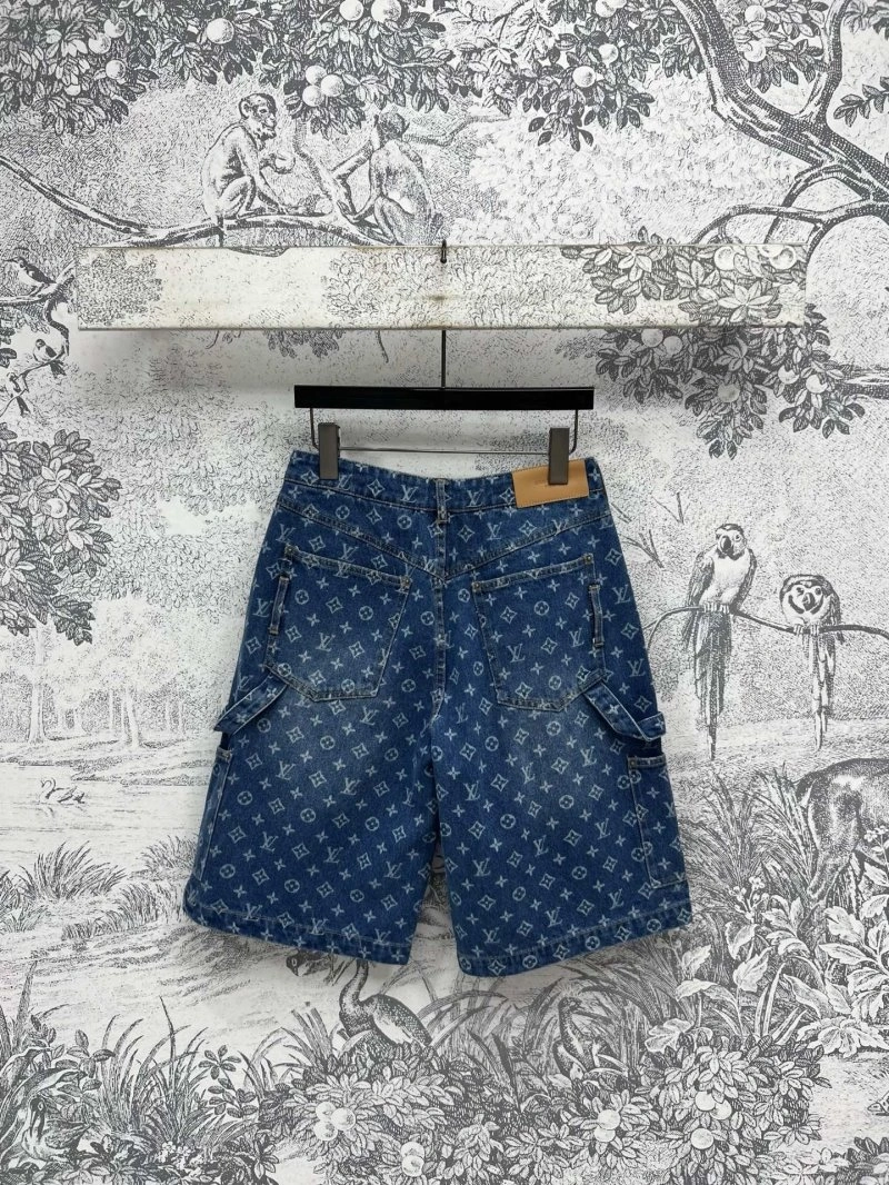Louis Vuitton Short Pants Sleek 130648
