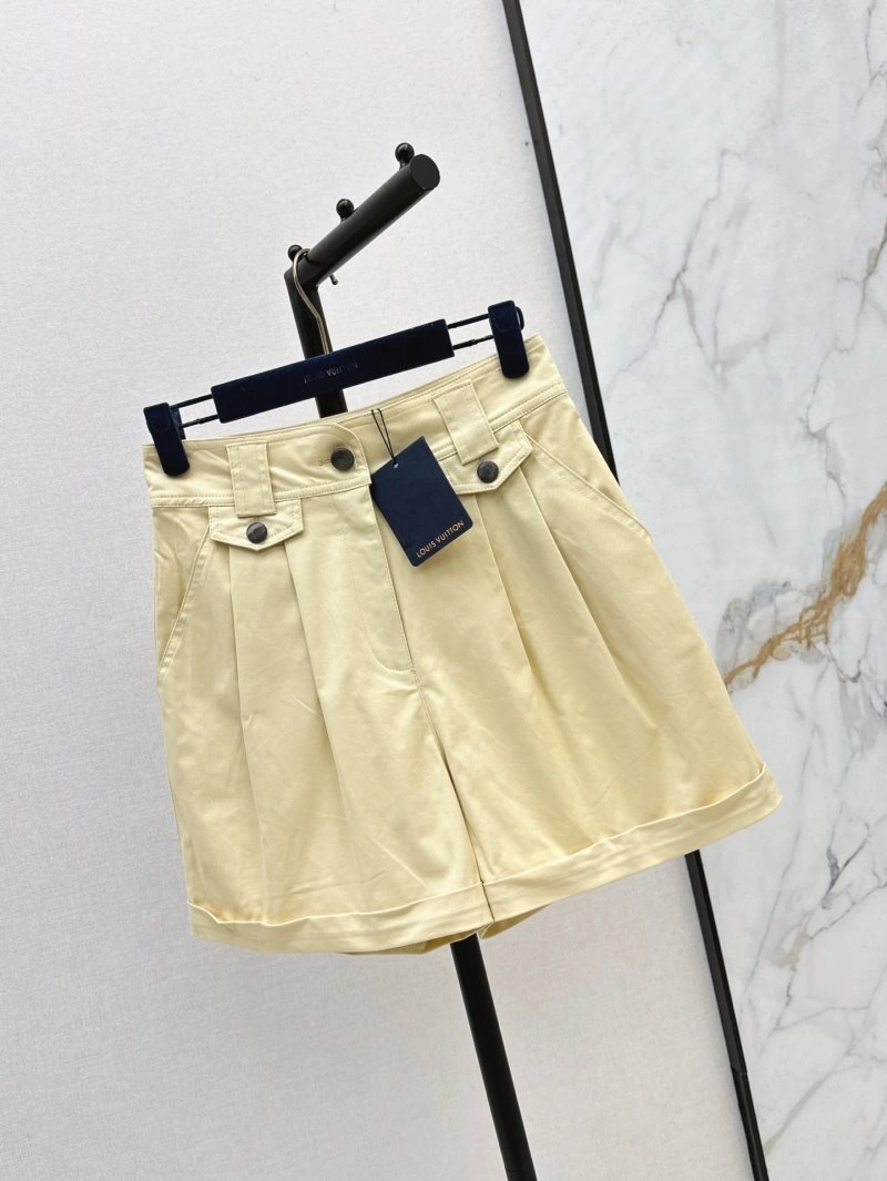 Resilient Louis Vuitton Short Pants 130649