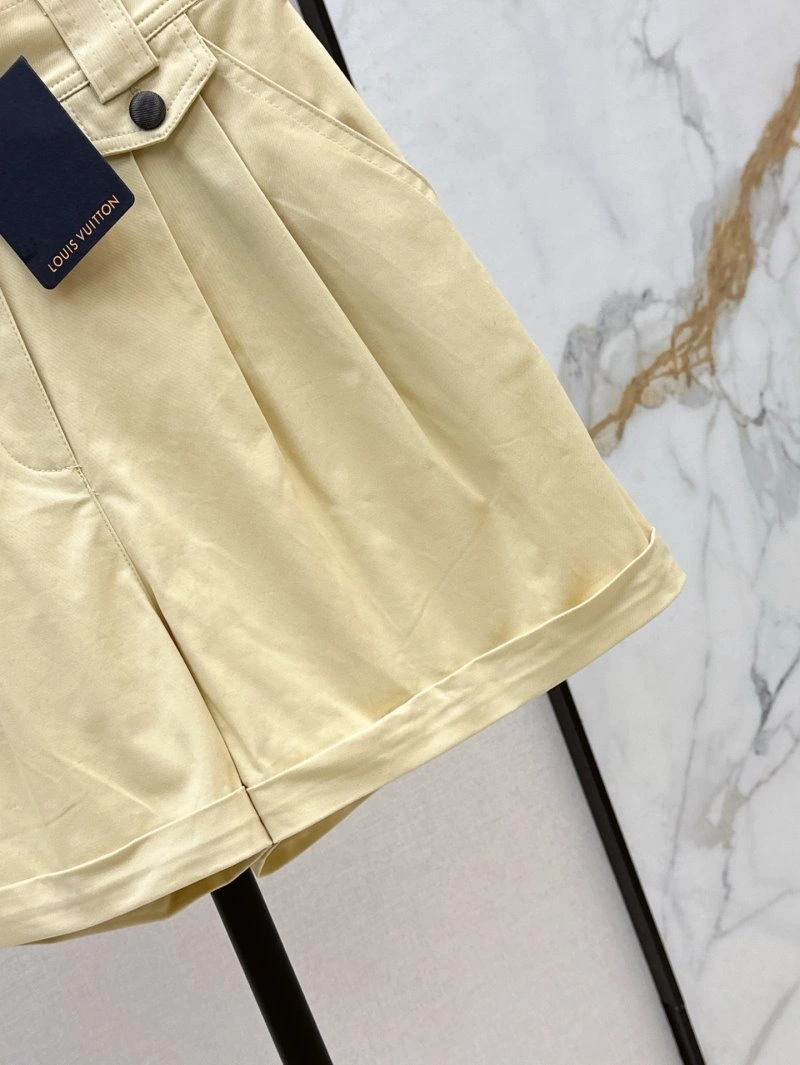 Resilient Louis Vuitton Short Pants 130649
