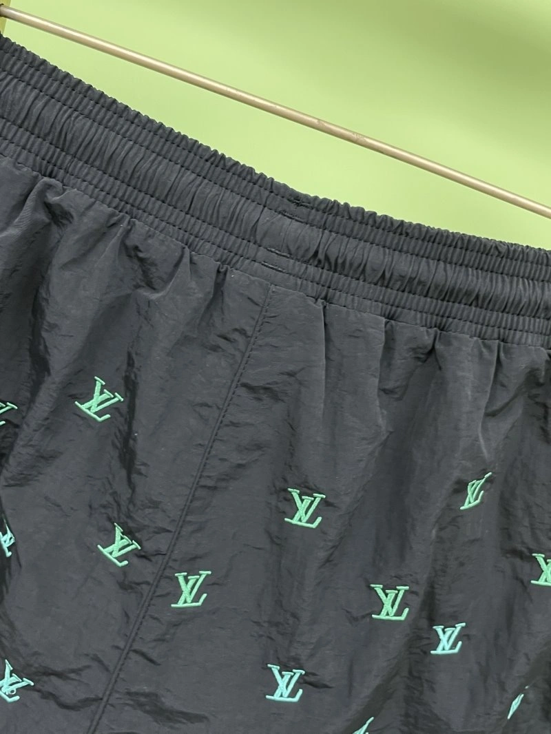 Louis Vuitton Short Pants Effortless 130637