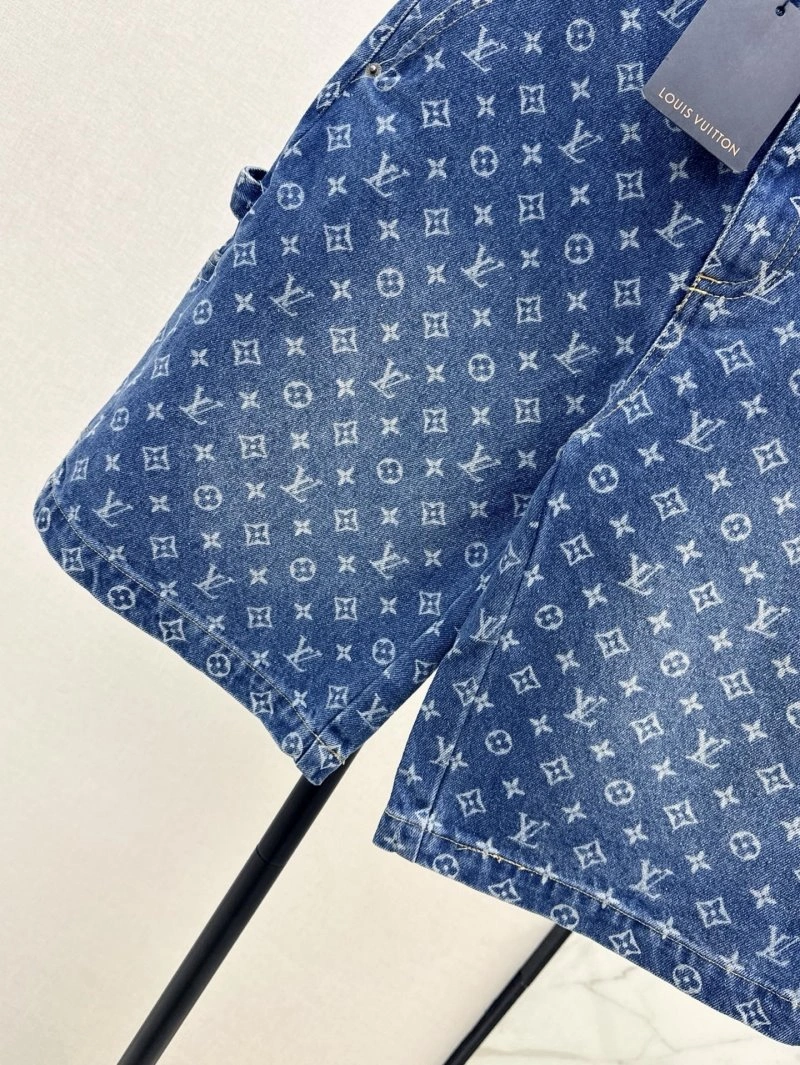 WeatherProof Louis Vuitton Short Pants 130628