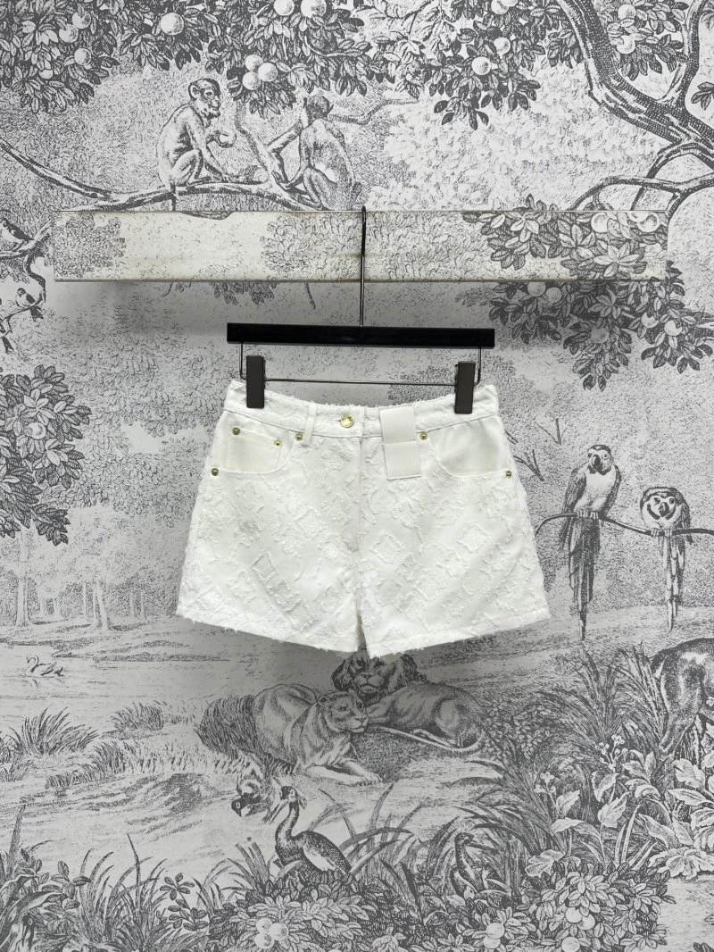 Louis Vuitton Short Pants Fashionable 130653