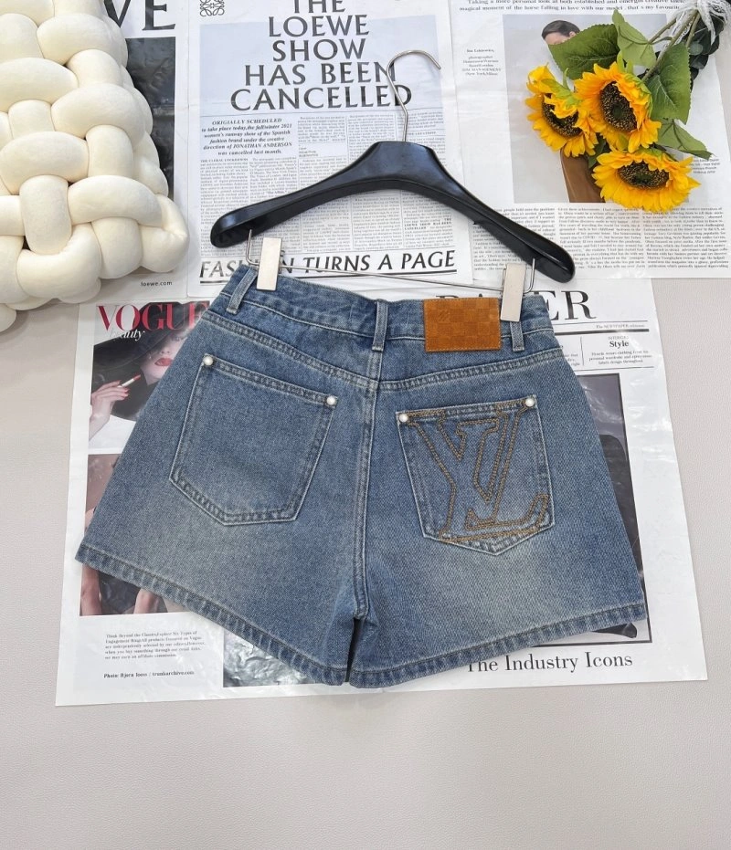 Louis Vuitton Short Pants MoistureWicking 130652
