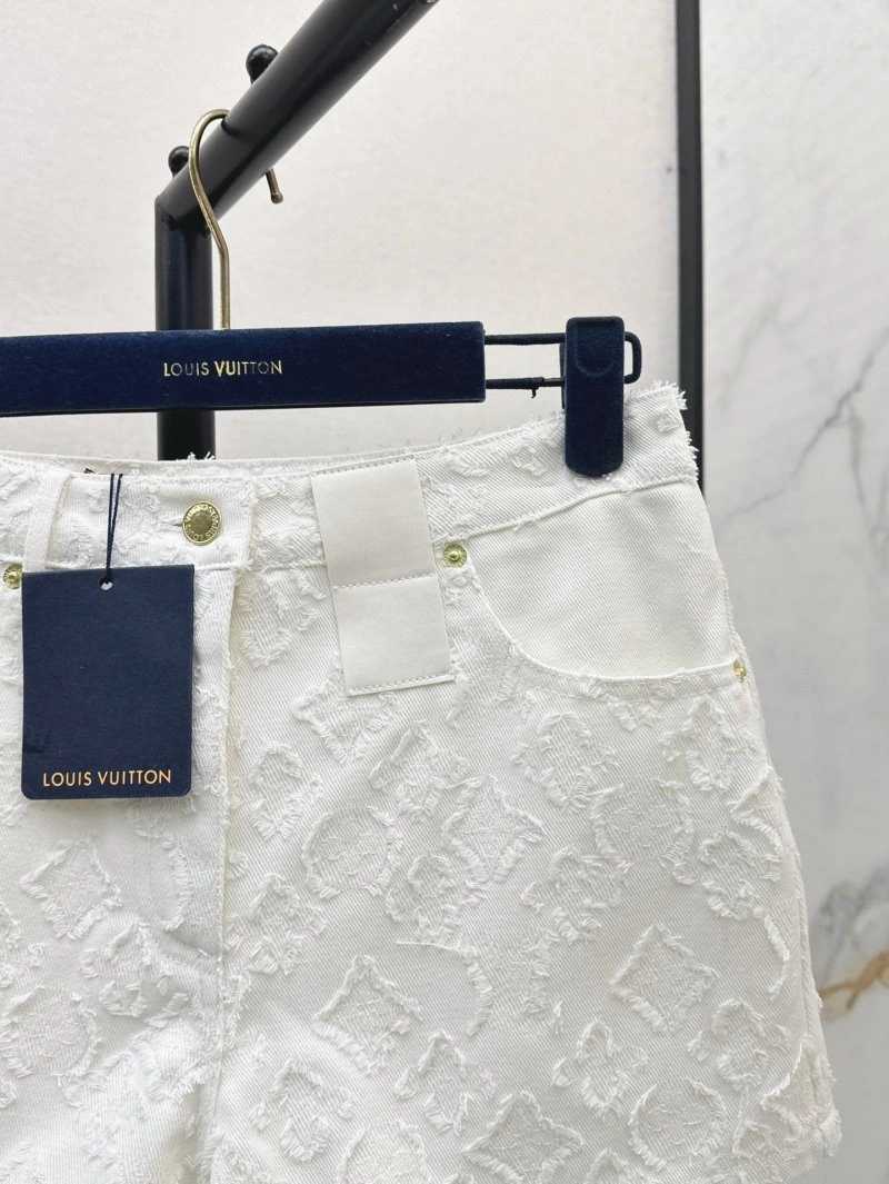 Louis Vuitton Short Pants OdorResistant 130635