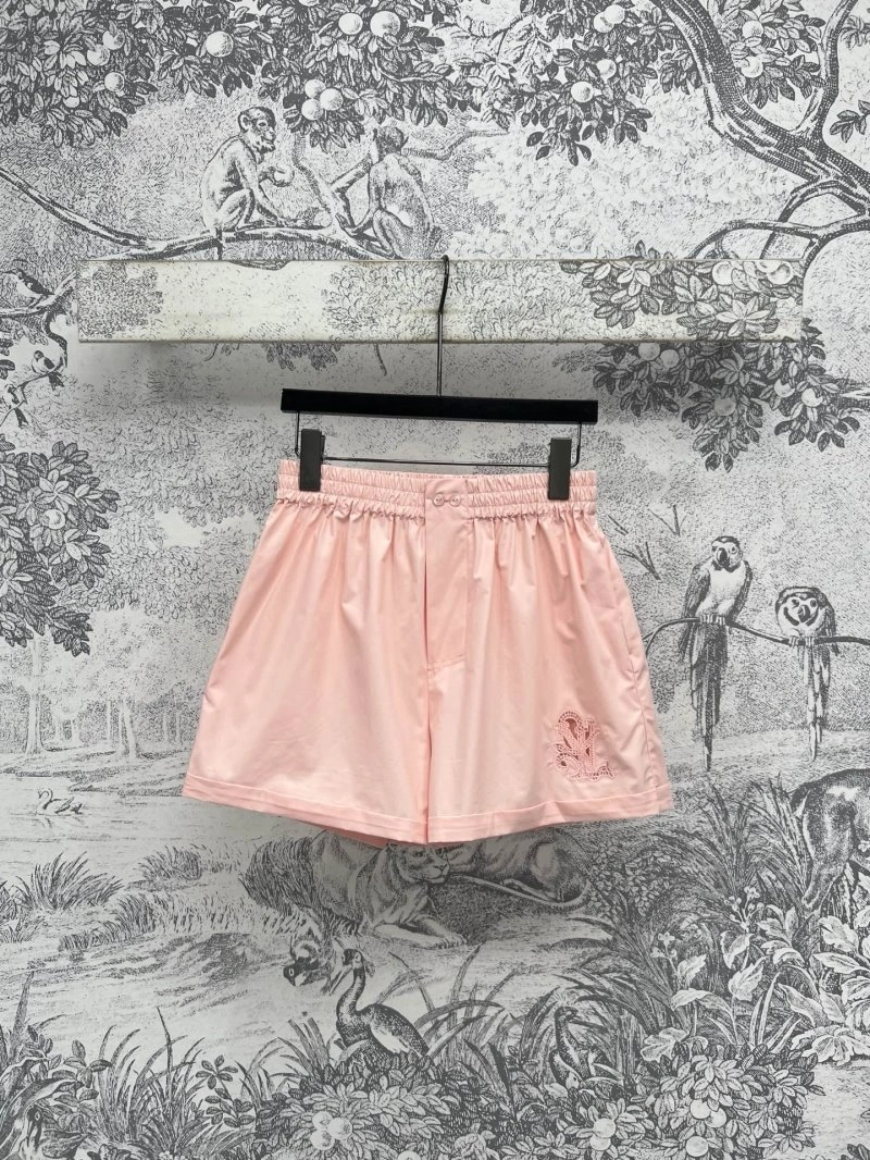 Compact Louis Vuitton Short Pants 130646