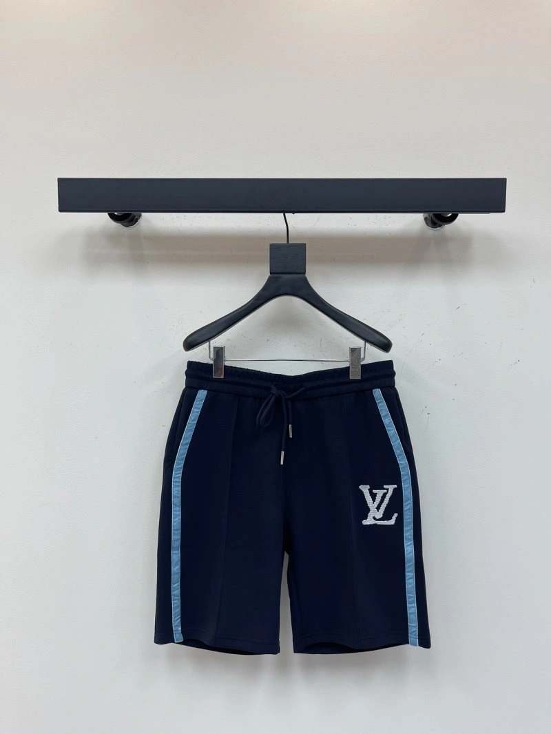 Functional Louis Vuitton Short Pants 130647