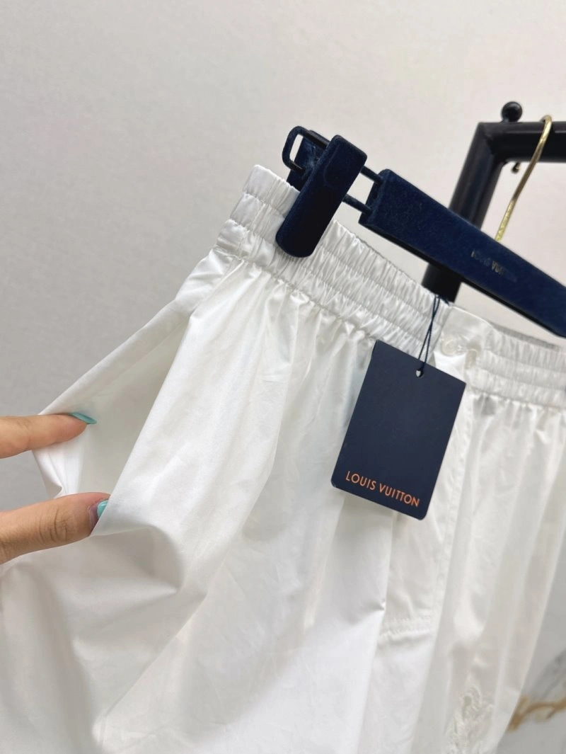 Louis Vuitton Short Pants MultiPurpose 130650