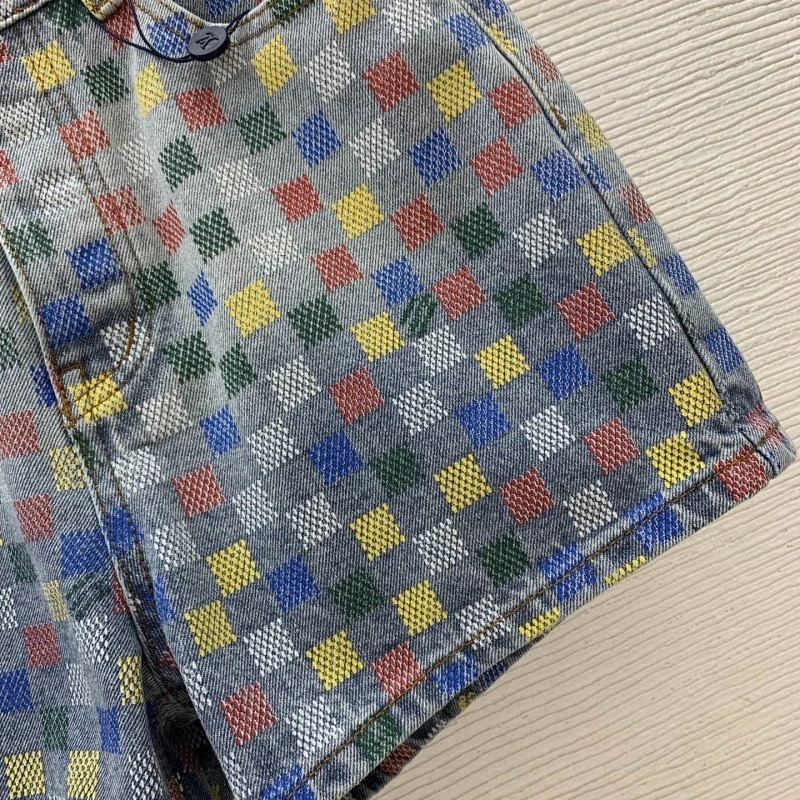 EasyMatch Louis Vuitton Short Pants 130639