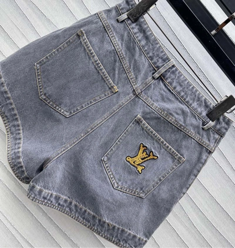 Louis Vuitton Short Pants SmartChoice 130634