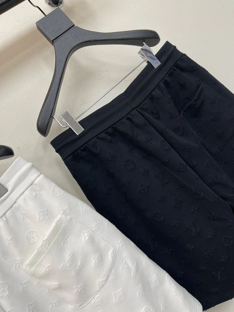 Louis Vuitton Short Pants GoAnywhere 130638
