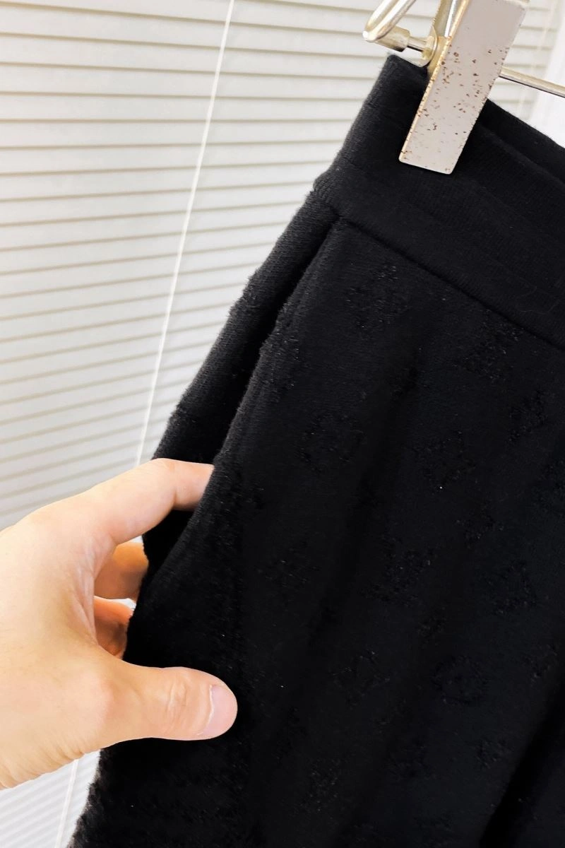DailyWear Louis Vuitton Short Pants 135765