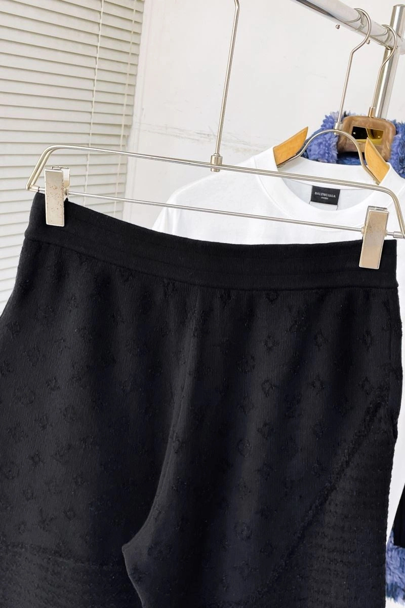 DailyWear Louis Vuitton Short Pants 135765