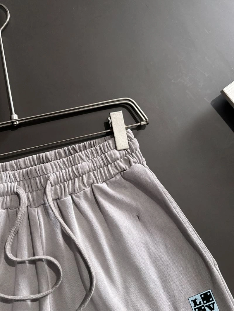 Resilient Louis Vuitton Short Pants 135761