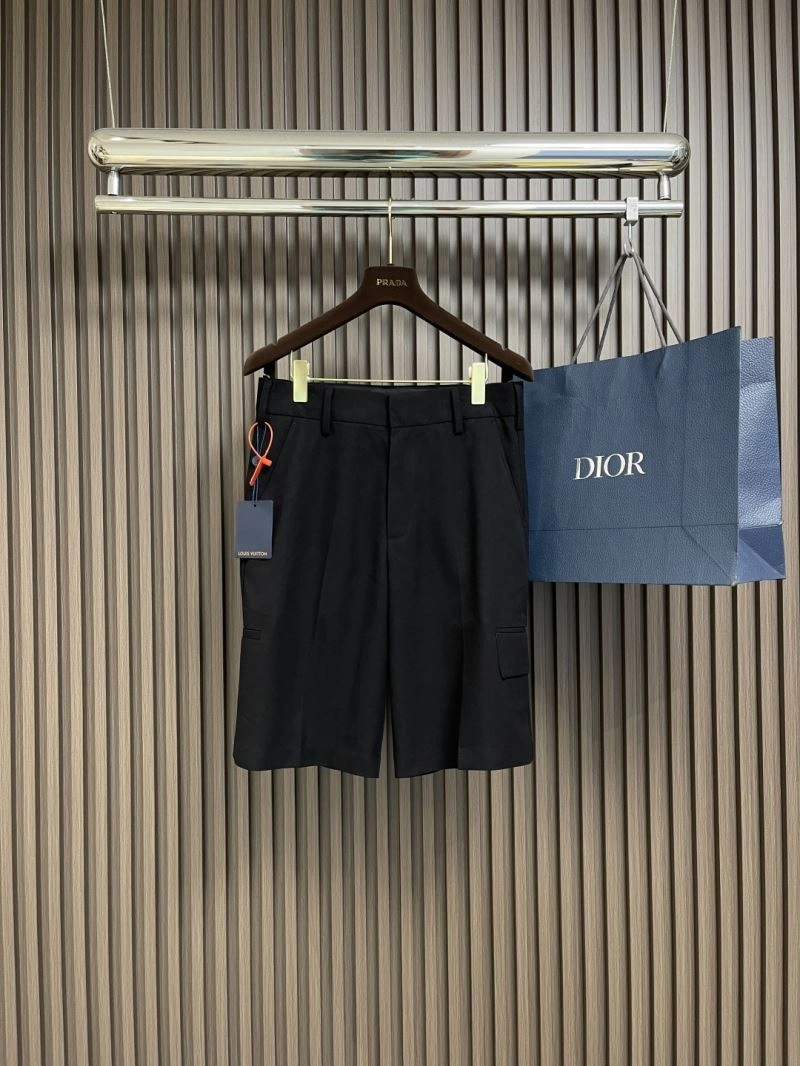 Sophisticated Louis Vuitton Short Pants 135756