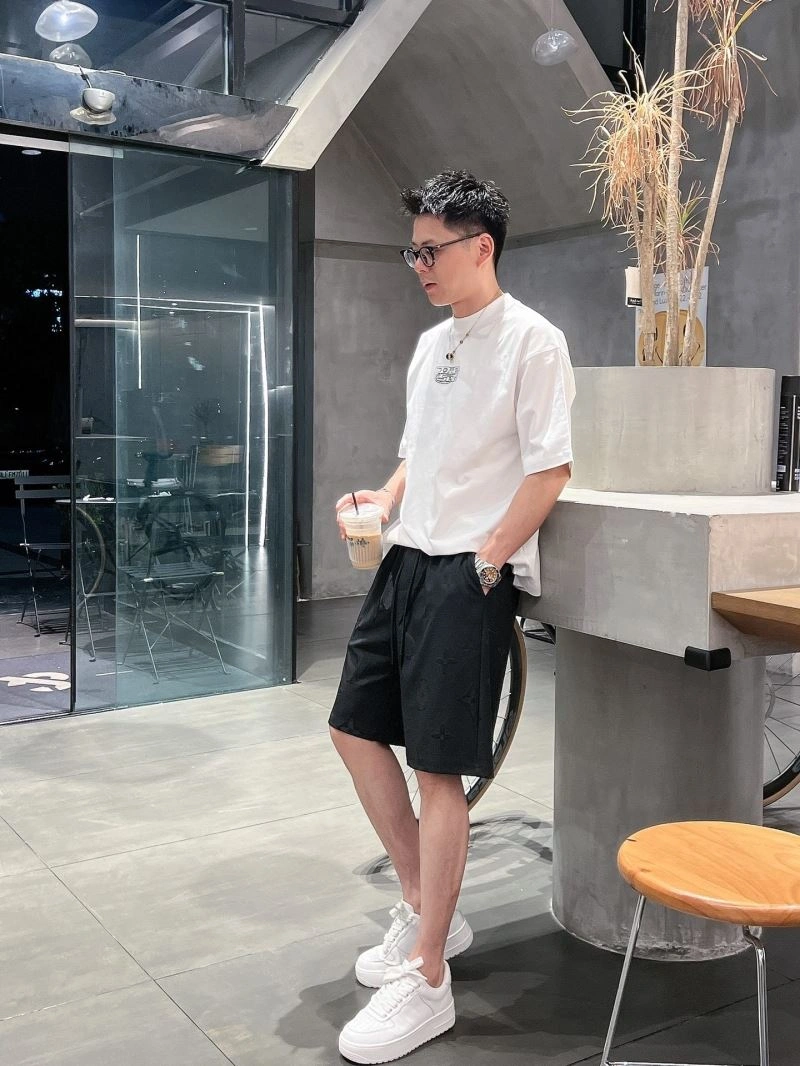 Louis Vuitton Short Pants WrinkleFree 135755