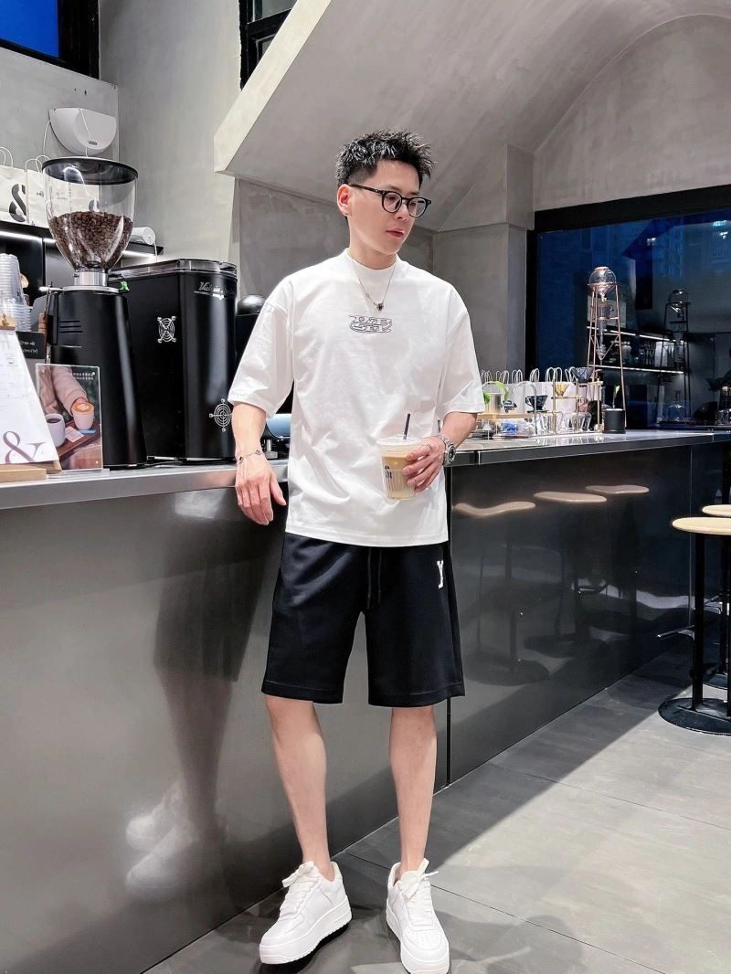Louis Vuitton Short Pants MoistureWicking 135789