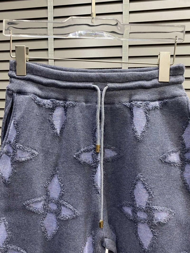 Louis Vuitton Short Pants Youthful 135753