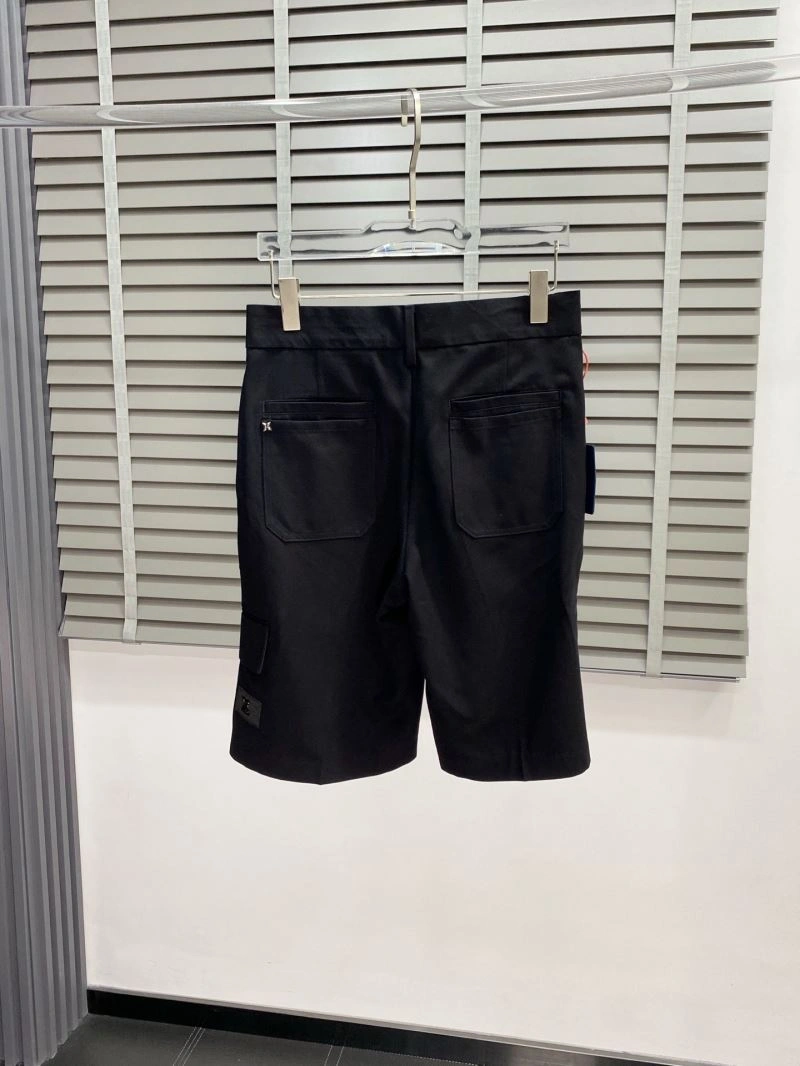 SunProtective Louis Vuitton Short Pants 135750