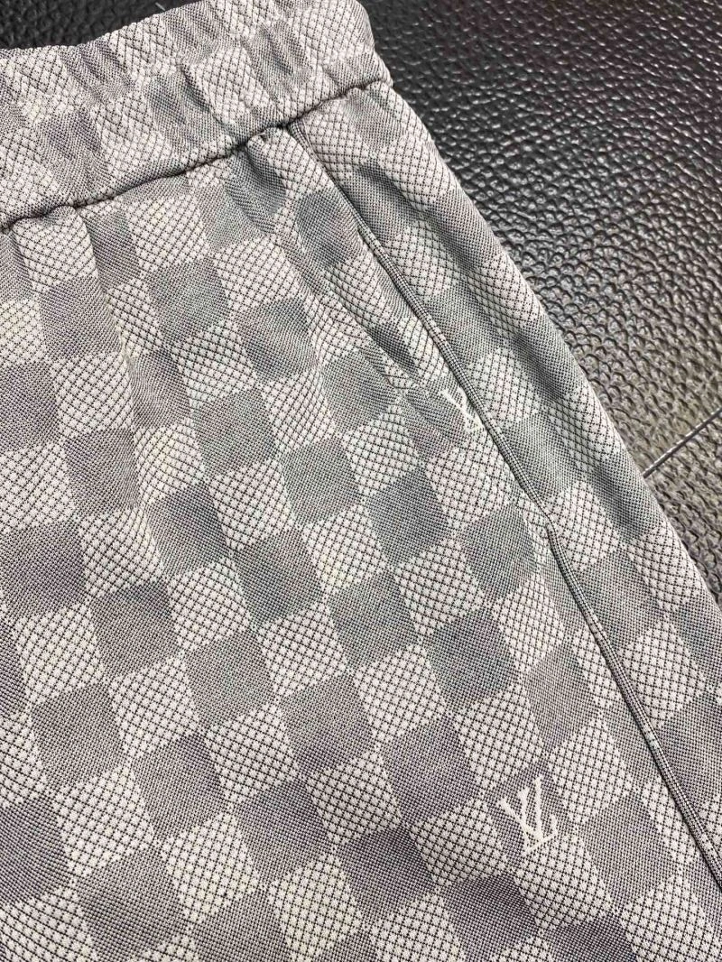 Louis Vuitton Short Pants Durable 134854