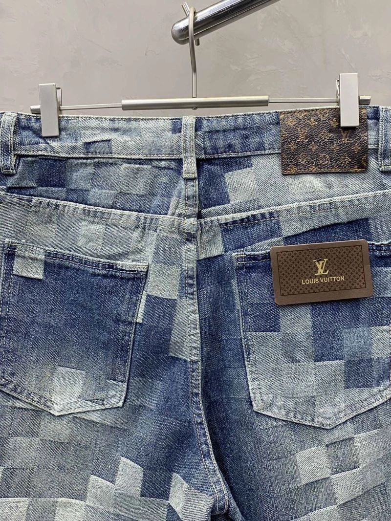Louis Vuitton Short Pants Breathable 134835
