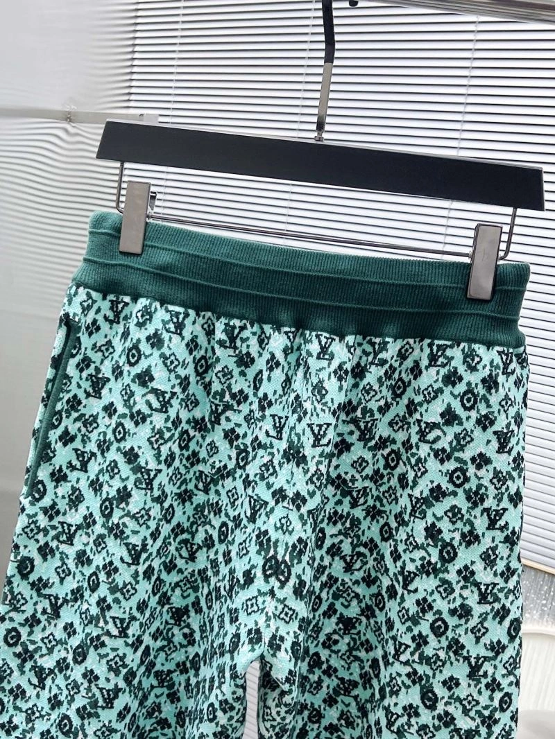Cozy Louis Vuitton Short Pants 134833