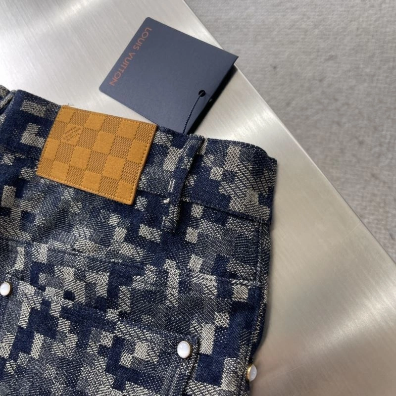 Louis Vuitton Short Pants Durable 134827