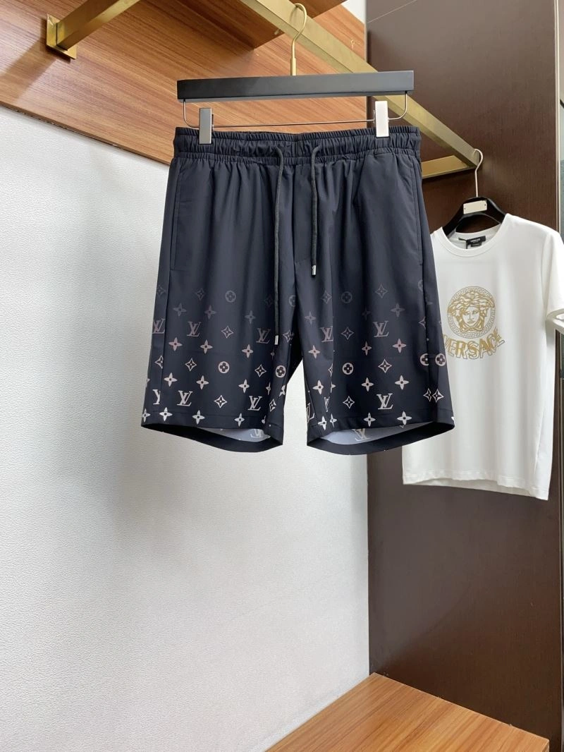 Louis Vuitton Short Pants Breathable 134825