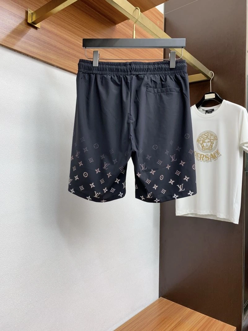 Louis Vuitton Short Pants Breathable 134825