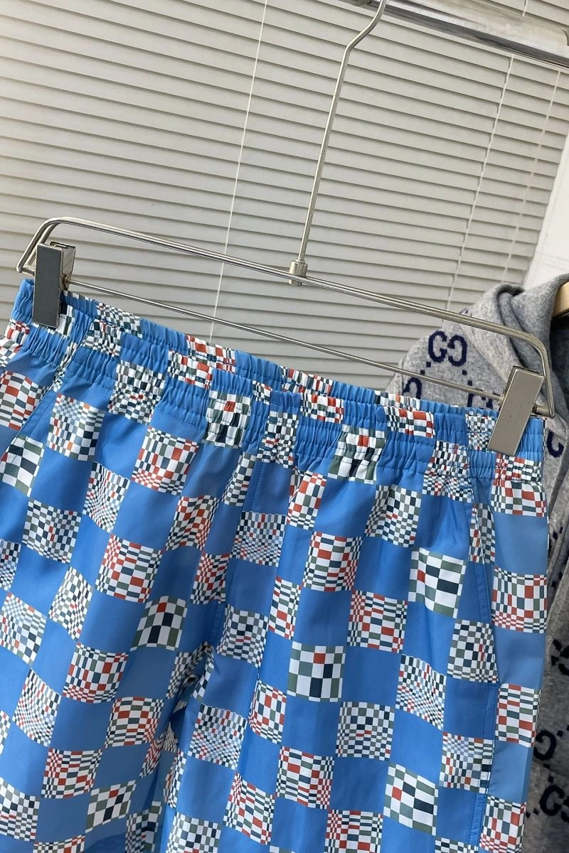 NewStyle Louis Vuitton Short Pants 134819