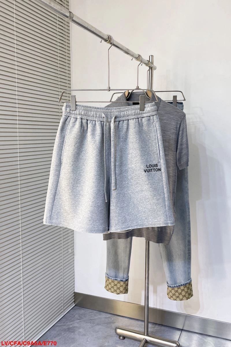 Louis Vuitton Short Pants Effortless 134797