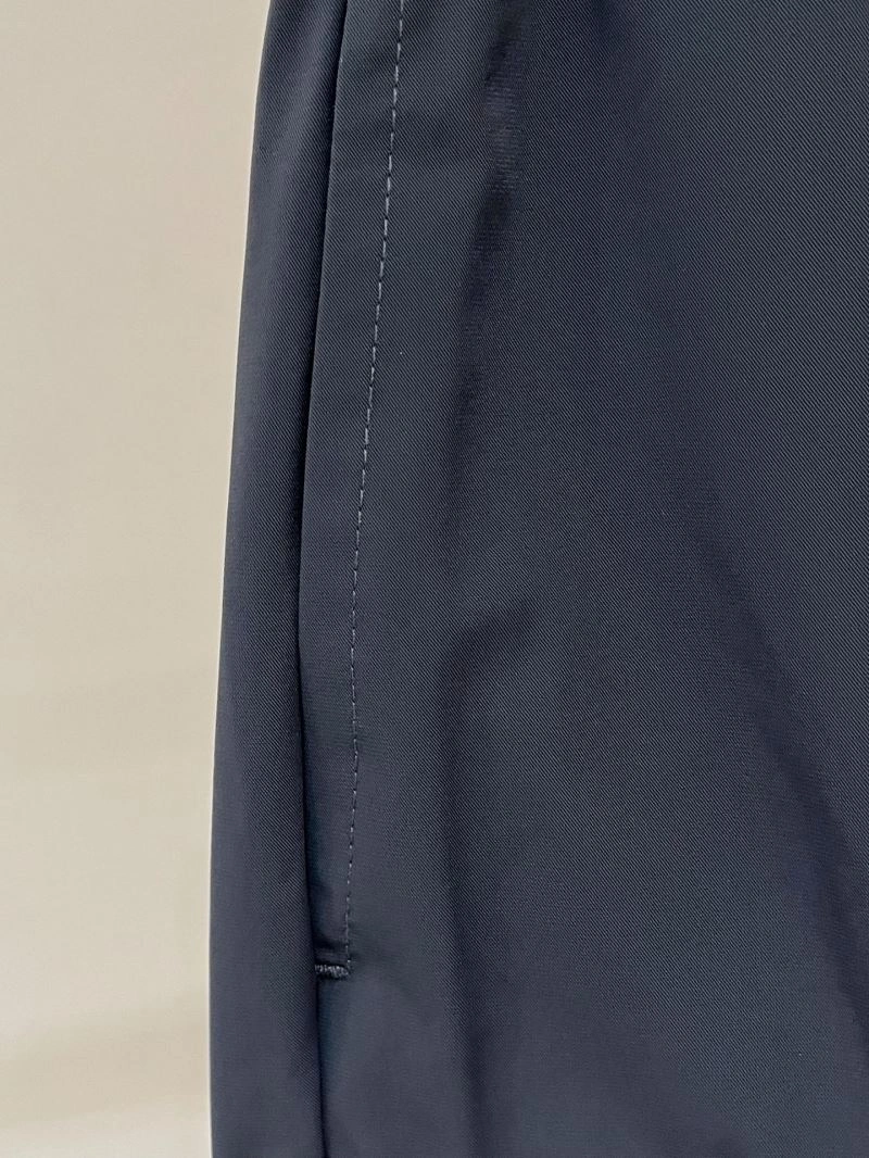 Supportive Louis Vuitton Short Pants 134799