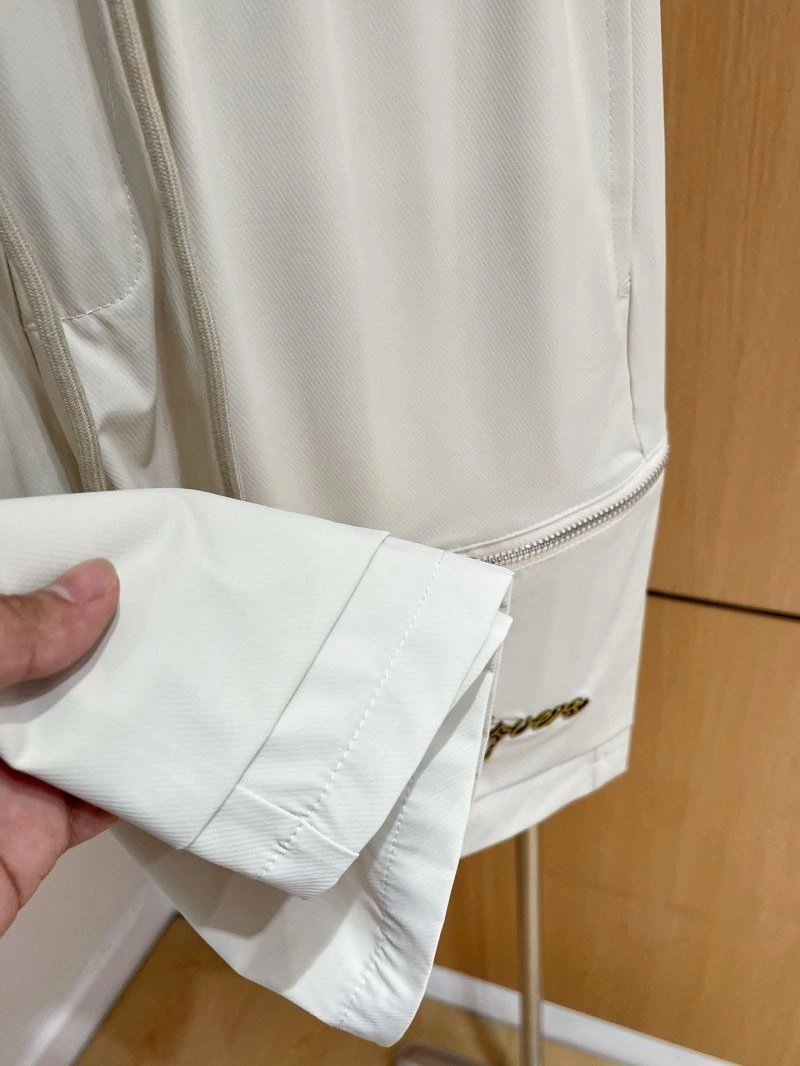 Louis Vuitton Short Pants EyeCatching 134817