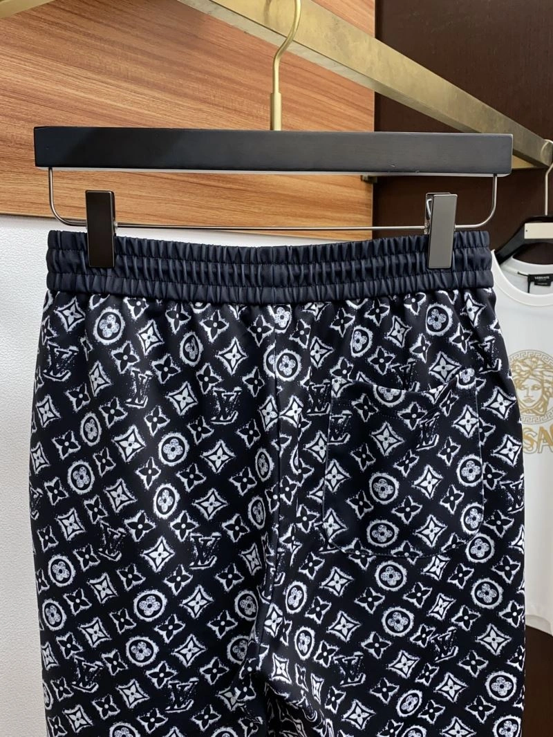 Casual Louis Vuitton Short Pants 133731